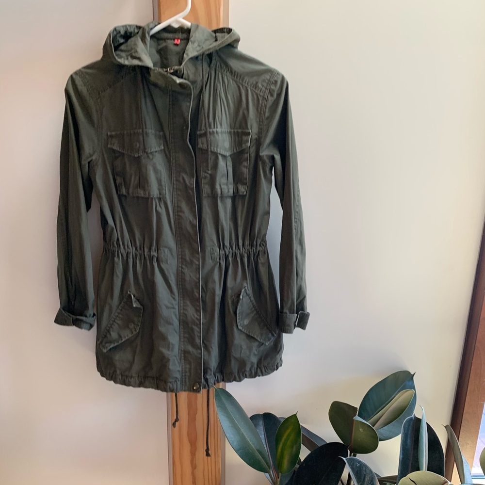 Uniqlo green cotton jacket.